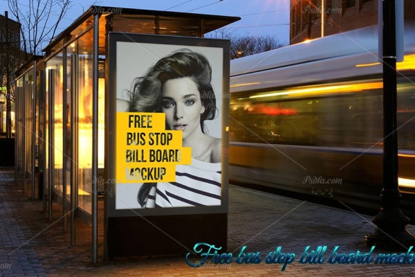 موکاپ بیلبورد تبلیغاتی در ایستگاه اتوبوس