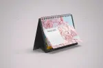 موکاپ تقویم رومیزی باز - 10