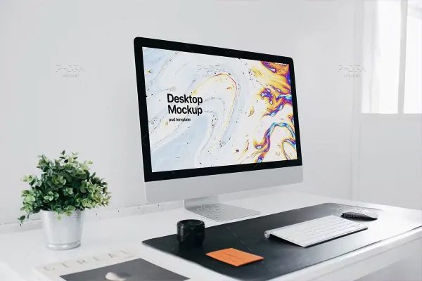 موکاپ iMac و میز کار