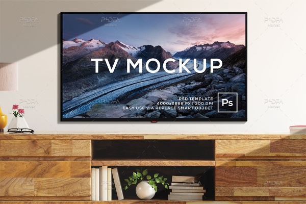 موکاپ تلویزیون هوشمند روی دیوار با میز چوبی