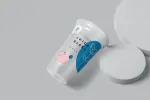 موکاپ لیوان یکبار مصرف شیشه ای آبمیوه درب دار - 9 موکاپ لیوان یکبار مصرف شیشه ای آبمیوه درب دار - 9