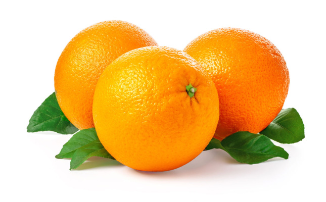 پرتقال با زمینه سفید