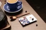 موکاپ برند و لوگو روی پاکت قهوه - 13 موکاپ برند و لوگو روی پاکت قهوه - 13